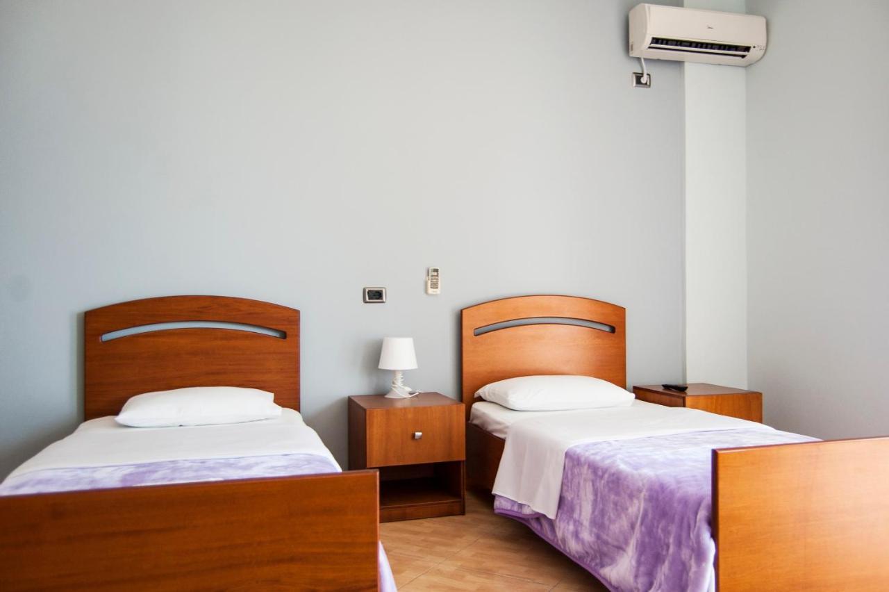 Dhima Hotel Himarë Exteriér fotografie